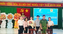 Hội LHPN thị xã phối hợp ra mắt Mô hình “Phụ nữ hội nhập, an toàn trên môi trường mạng” và truyền thông nâng cao cảnh giác phòng, chống lừa đảo chiếm đoạt tài sản qua mạng xã hội tại phường Nhơn Hoà