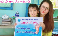 Hồ Mỹ Như Thảo và con đỡ đầu ở xã Nhơn Tân