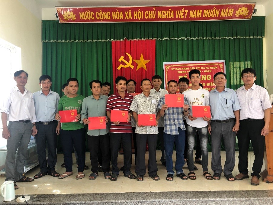 Hội Nông dân xã Nhơn Thọ tổ chức bế giảng lớp đào tạo sơ cấp nghề Hàn điện năm 2022