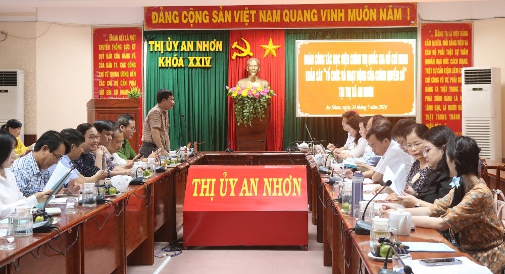 Đoàn công tác Học viện Chính trị quốc gia Hồ Chí Minh khảo sát tổ chức và hoạt động của chính quyền số tại thị xã An Nhơn
