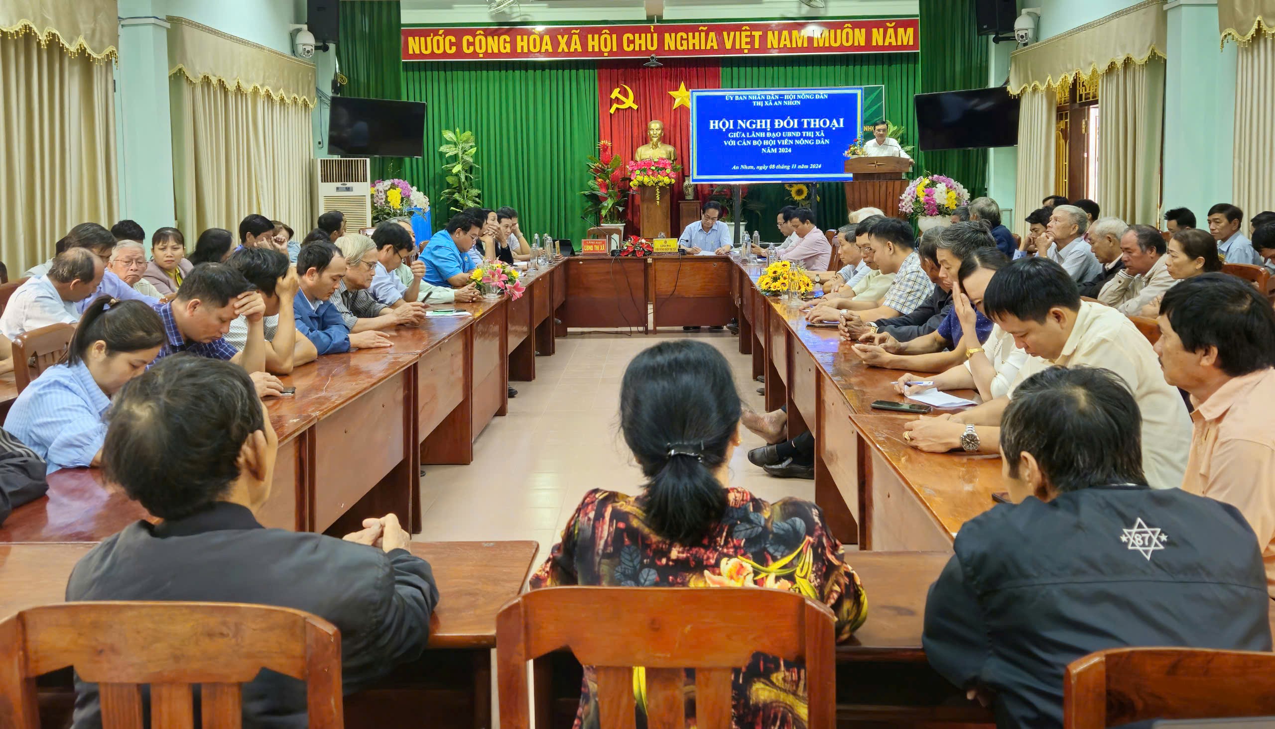 Đối thoại giữa lãnh đạo UBND thị xã An Nhơn với cán bộ hội viên nông dân năm 2024