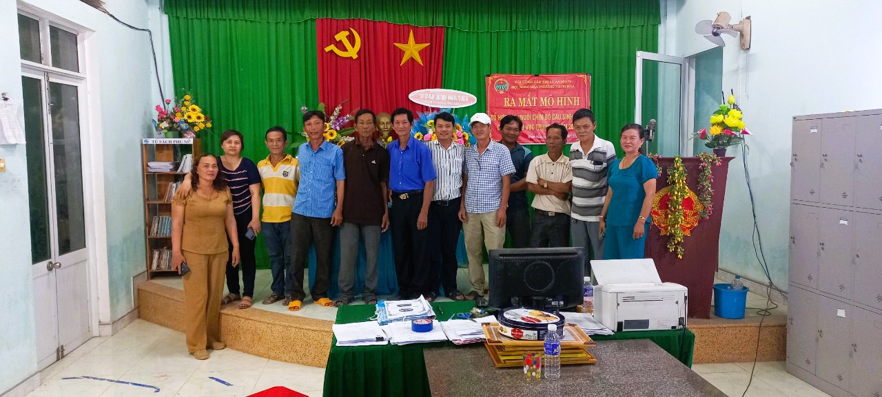 Hội Nông dân phường Nhơn Hòa vừa ra mắt mô hình Tổ hợp tác nuôi chim bồ câu sinh sản.